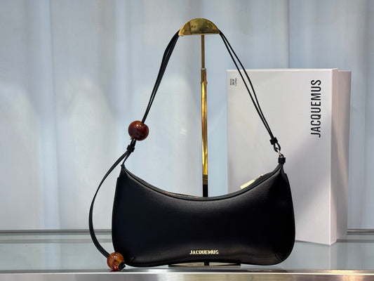 BagValor® La Croisière Beaded Shoulder Bag